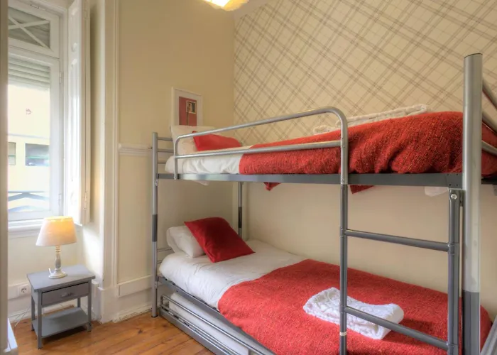 Fuer 19 Personen Und 1 Kind In By Interhome * Lisbon