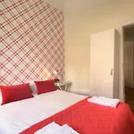 Fuer 19 Personen Und 1 Kind In By Interhome
