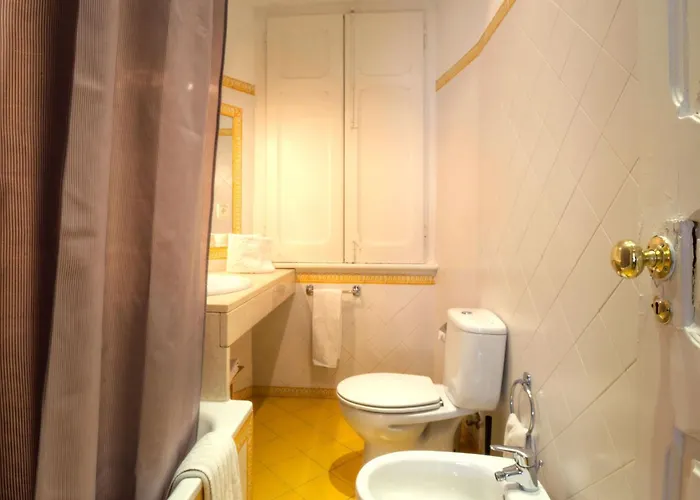 Fuer 19 Personen Und 1 Kind In By Interhome リスボン